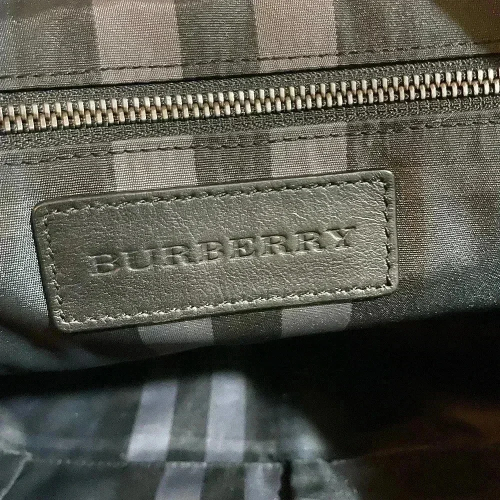 Burberry Unsex nylon leather trimmed messenger bag